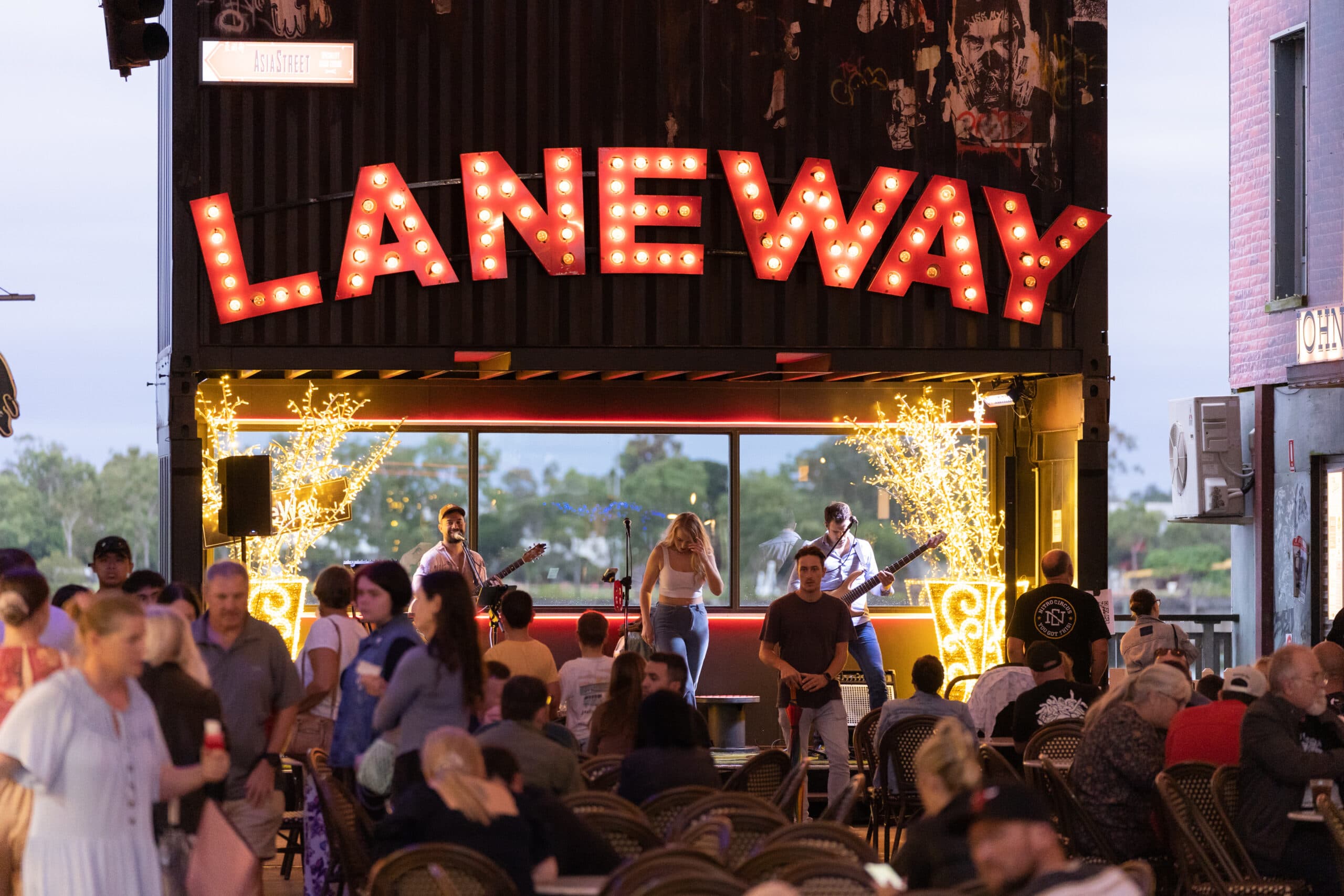 Eat Street Northshore